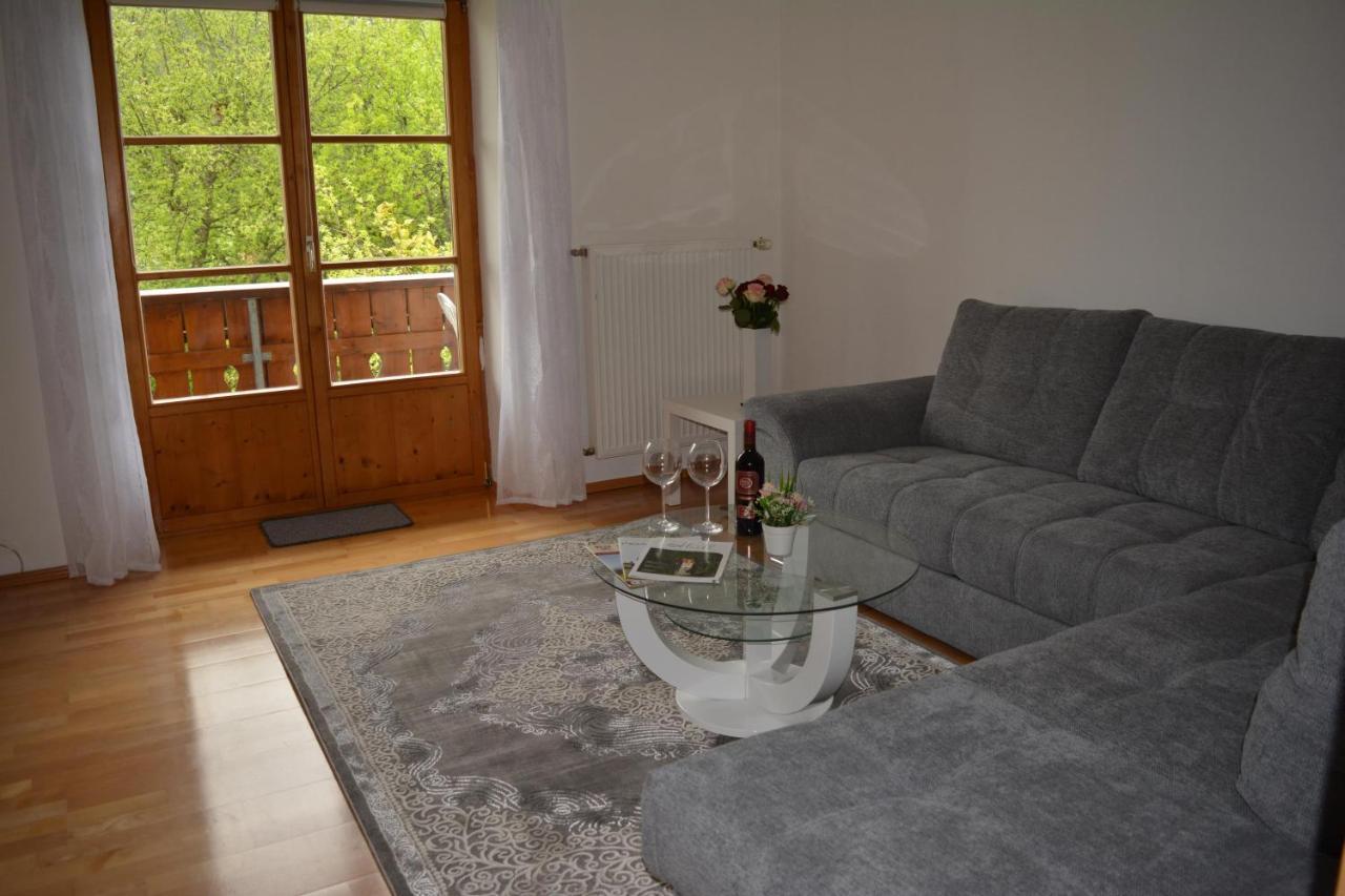 Haus Letzte Rose Apartment รีเดิน ภายนอก รูปภาพ