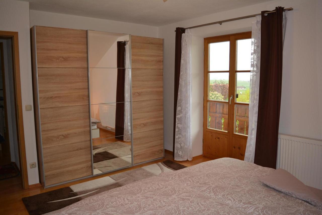 Haus Letzte Rose Apartment รีเดิน ภายนอก รูปภาพ